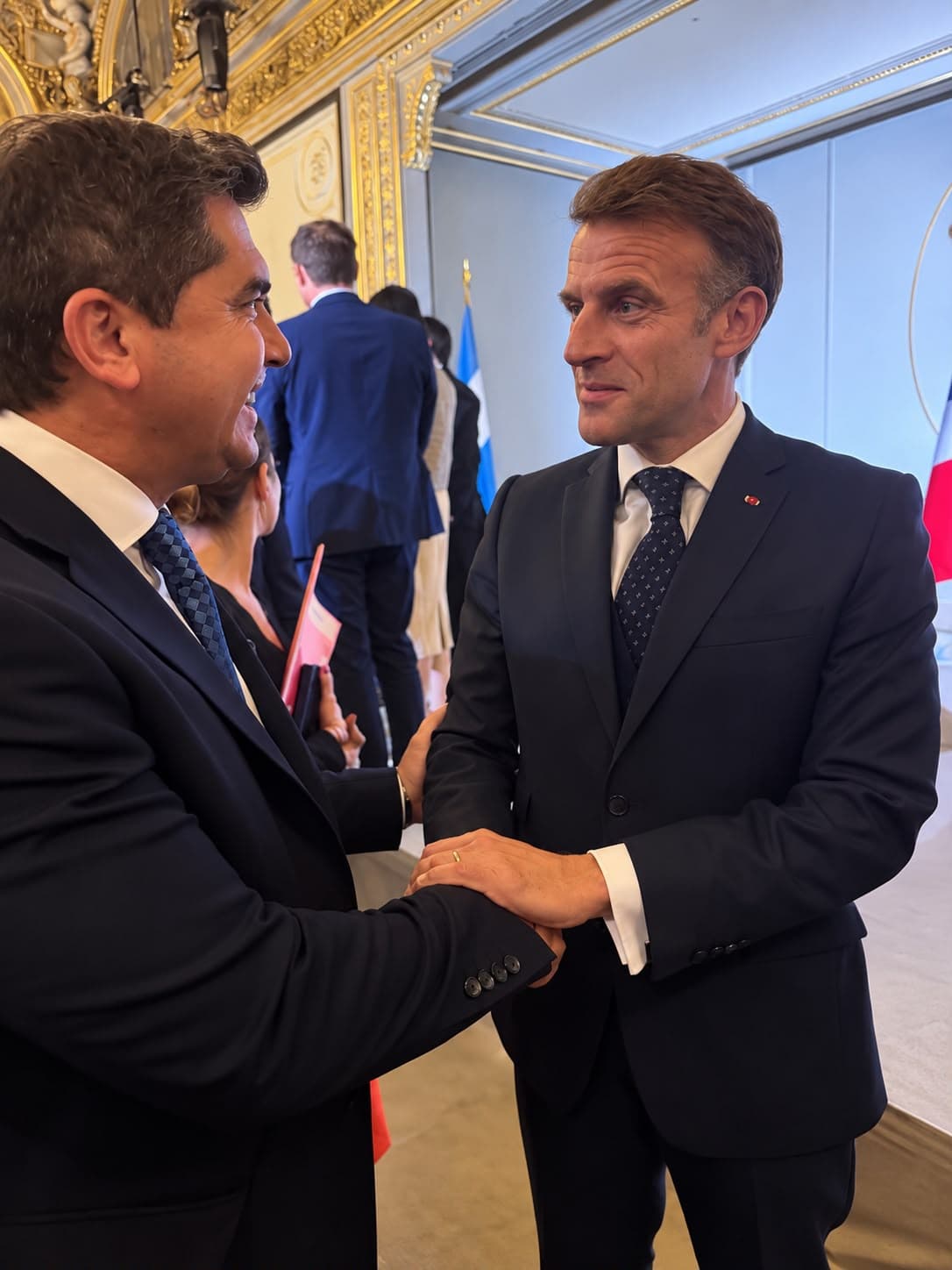 Es una oportunidad muy importante para seguir llevando a San Juan al mundo", afirmó Orrego tras su encuentro con el presidente Macron