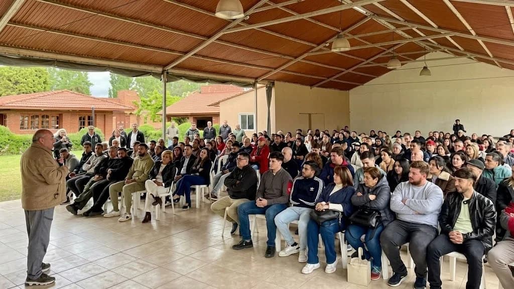 La libertad avanza rumbo a las elecciones del 2027 sin alianzas, solitos !!!