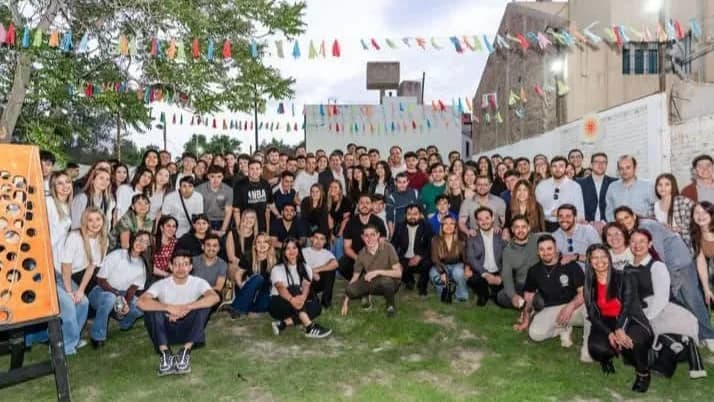 "Orrego mantuvo un encuentro con jovenes de toda la provincia"